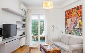 Central Athenian 1Br Apartment